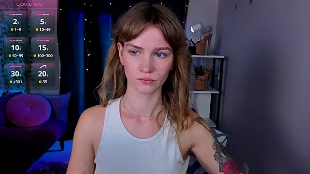 crystalkris  online show from 05-22-26, 05:58