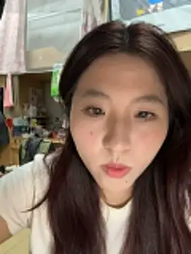 pinkouou online show from 04-17-26, 05:27