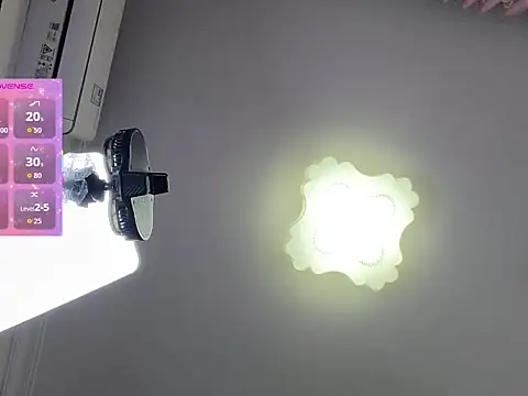 xiuxiu6688 online show from 04-16-26, 11:00