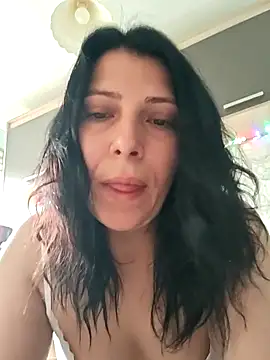 luna -1 online show from 04-16-26, 05:08