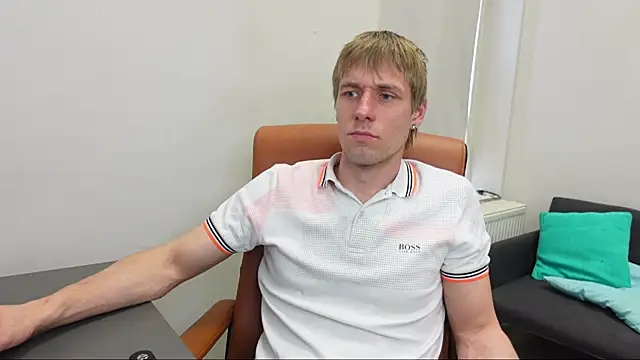 Snapshot of Richard_Hards chatting on 05-03-26, 12:22 Richard Hards online show from 05-03-26, 12:22