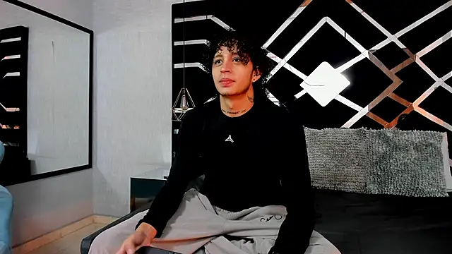 JayTaylorr online show from 05-12-26, 11:40
