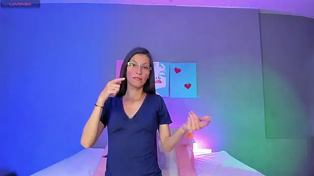 BunnyThompson online show from 04-22-26, 05:14