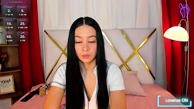 Lila-pinkky online show from 04-20-26, 11:46