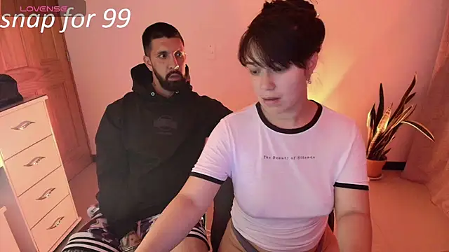 Alyssa and DAngelo online show from 05-11-26, 12:49