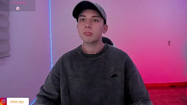 OLIVER K online show from 05-15-26, 01:12