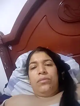 paloma2007 online show from 04-17-26, 04:59