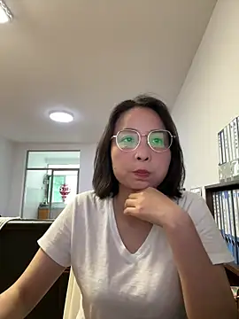 lisha521 online show from 06-01-26, 12:45