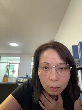 lisha521 online show from 06-16-26, 01:08