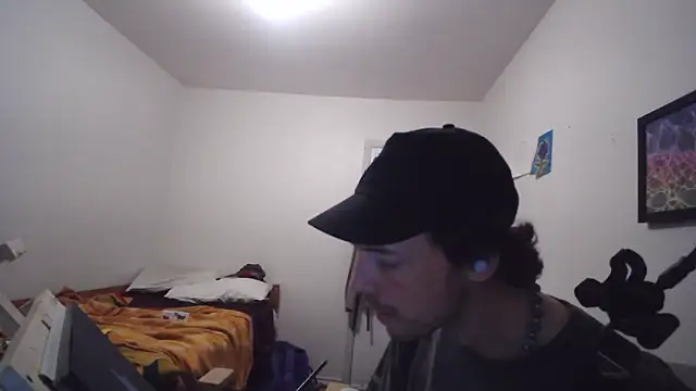 JohnnyMoves online show from 05-07-26, 03:45