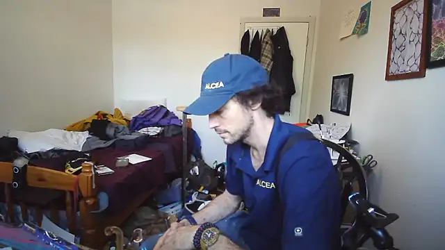 JohnnyMoves online show from 06-02-26, 09:17