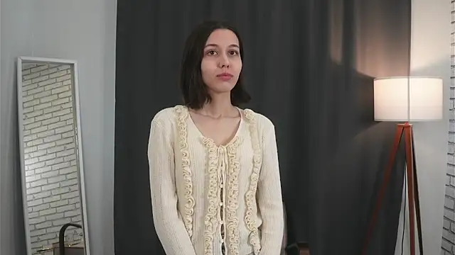 TamikoKolber online show from 04-17-26, 04:04