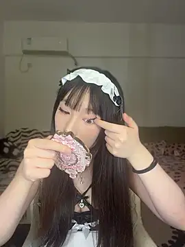 Snapshot of nide-baby chatting on 05-12-26, 04:48 nide-baby online show from 05-12-26, 04:48