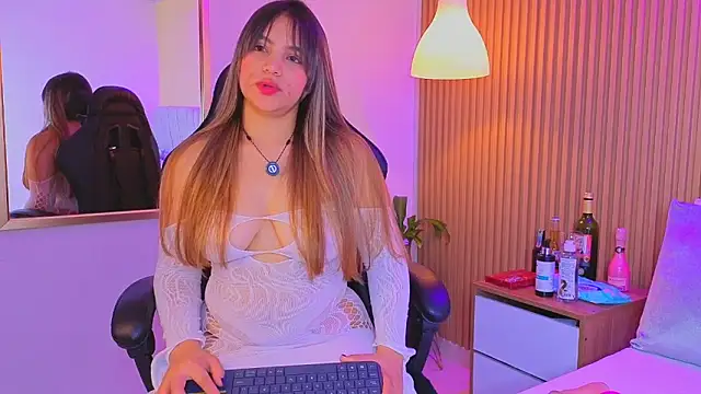 babyzahara online show from 05-12-26, 11:18
