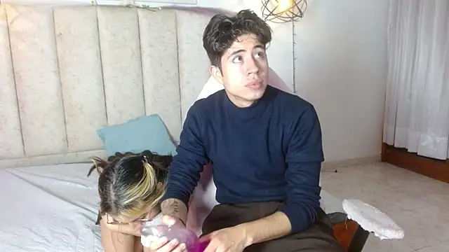 mrandmrsvixencs online show from 05-05-26, 01:52