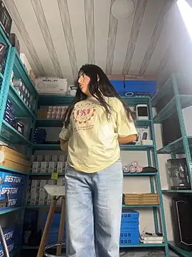 Maggiee 1 online show from 05-25-26, 07:20