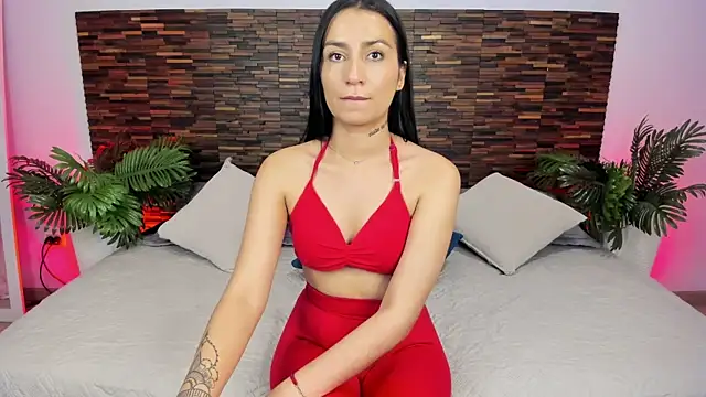 valkiriia   online show from 06-29-26, 10:37