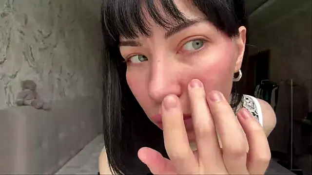 Snapshot of LuisaAlconcel chatting on 04-25-26, 06:49 LuisaAlconcel online show from 04-25-26, 06:49