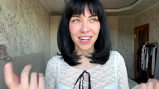Snapshot of LuisaAlconcel chatting on 04-28-26, 01:38 LuisaAlconcel online show from 04-28-26, 01:38