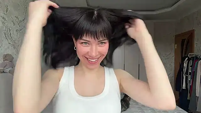 Snapshot of LuisaAlconcel chatting on 05-02-26, 01:38 LuisaAlconcel online show from 05-02-26, 01:38