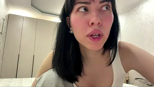 Snapshot of LuisaAlconcel chatting on 05-16-26, 06:07 LuisaAlconcel online show from 05-16-26, 06:07