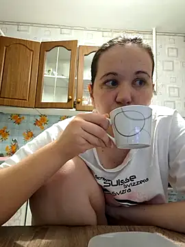 Snapshot of Jeanne_Cynthia chatting on 05-12-26, 10:07 Jeanne Cynthia online show from 05-12-26, 10:07