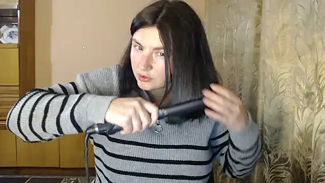 AlinaxJames online show from 04-21-26, 02:04