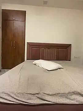 sexy piku online show from 07-18-26, 05:06