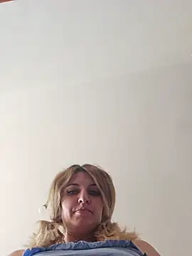 Snapshot of I_amBianca chatting on 05-15-26, 06:31 I amBianca online show from 05-15-26, 06:31