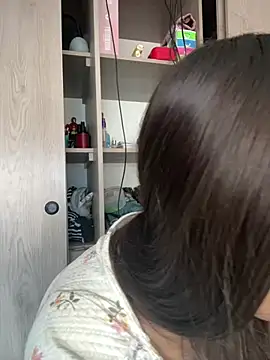 Soffy 20 online show from 06-25-26, 05:28