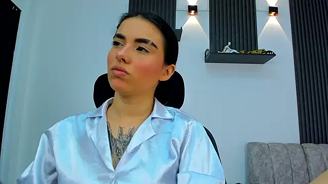 Snapshot of isabella_hv chatting on 07-13-26, 08:33 isabella hv online show from 07-13-26, 08:33