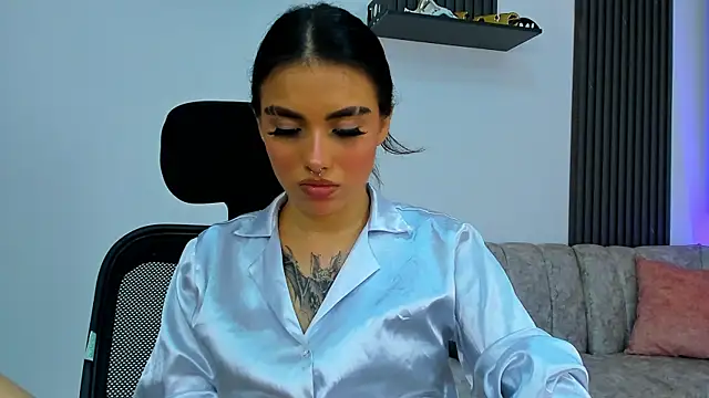 Snapshot of isabella_hv chatting on 07-14-26, 02:05 isabella hv online show from 07-14-26, 02:05