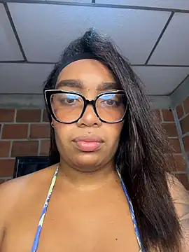 Snapshot of _Piel_Canela chatting on 07-16-26, 01:11 Piel Canela online show from 07-16-26, 01:11