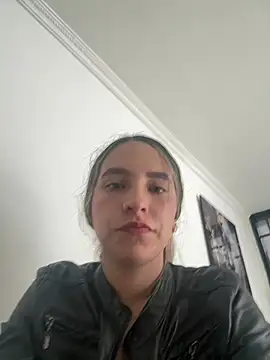 JUANITA07 online show from 04-19-26, 01:10