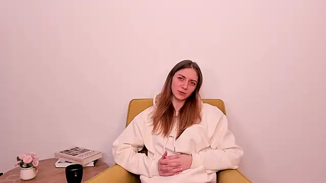 HeidiEnama online show from 04-20-26, 01:03