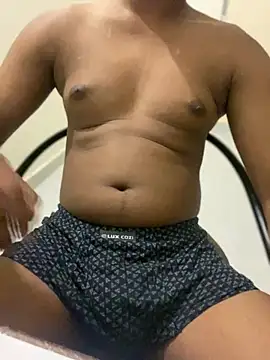 Snapshot of loveradar chatting on 06-18-26, 06:45 loveradar online show from 06-18-26, 06:45
