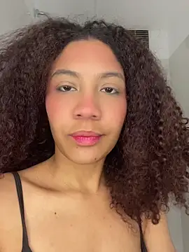 Daphnne Curly online show from 05-17-26, 10:17