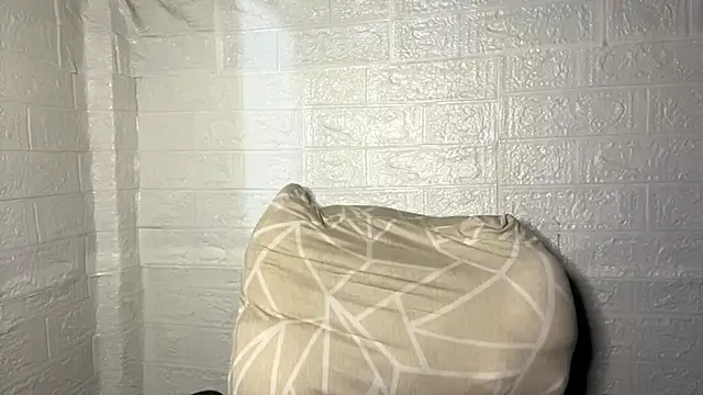 MargretMccarren online show from 04-19-26, 06:10