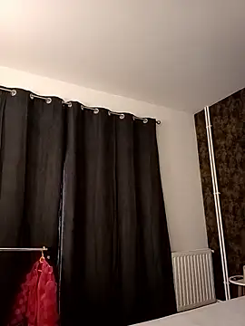 I amVeronicle online show from 04-20-26, 03:04