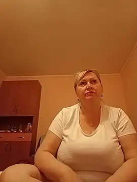 I amVeronicle online show from 06-12-26, 01:43