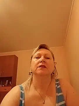 I amVeronicle online show from 06-21-26, 02:41