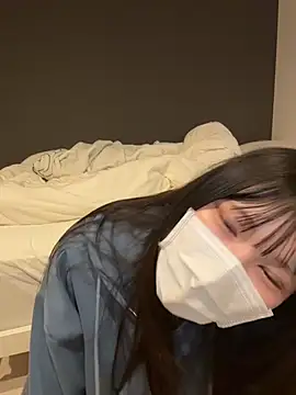 riri nyaon online show from 04-29-26, 09:46