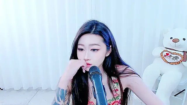 CC-828 online show from 04-19-26, 01:21