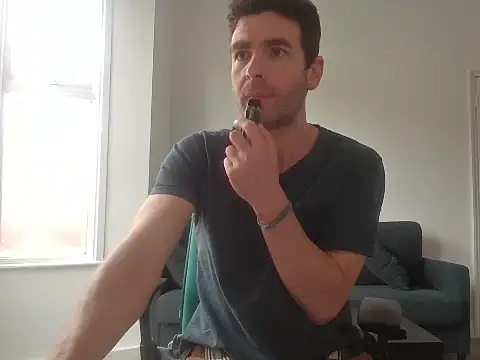 frenchbdmaninlondon online show from 05-17-26, 11:39