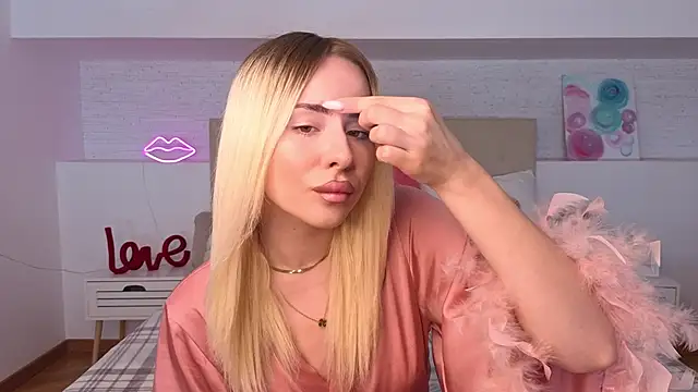 Bella crazyy online show from 04-29-26, 07:31