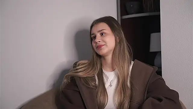 RosyWahpekeche online show from 04-21-26, 01:50