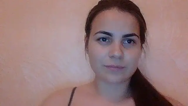 KateXFlower online show from 04-19-26, 05:23