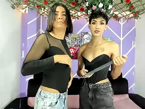 DAHNE HOT  online show from 04-27-26, 12:58