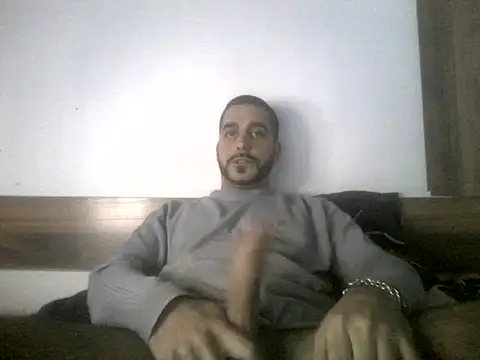 Snapshot of andersonpaak chatting on 05-31-26, 07:15 andersonpaak online show from 05-31-26, 07:15