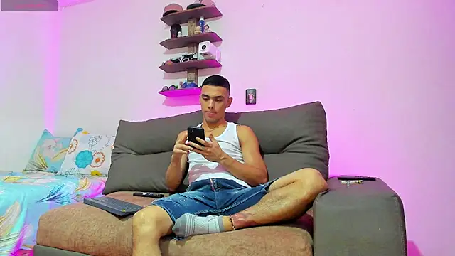 Teo Rave online show from 05-29-26, 01:14